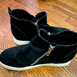 Soda Black Sneaker Hightop Heels
